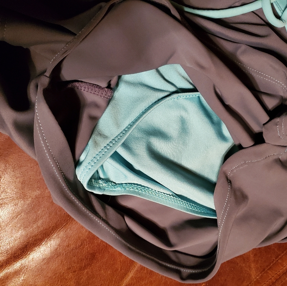 Shorts - Picture 3 of 5